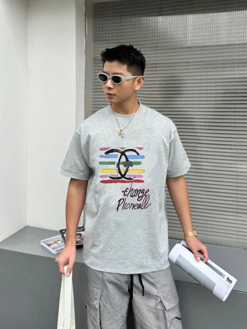 Bold Chanel T-Shirts 111396
