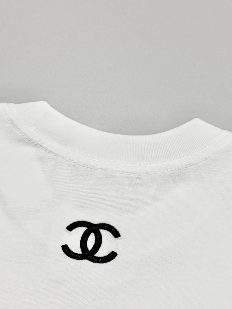 Flexible Chanel T-Shirts 111399