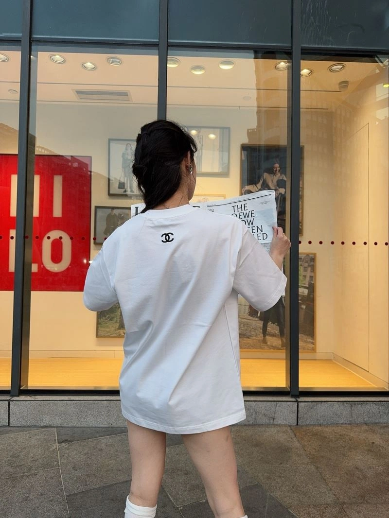 Flexible Chanel T-Shirts 111399
