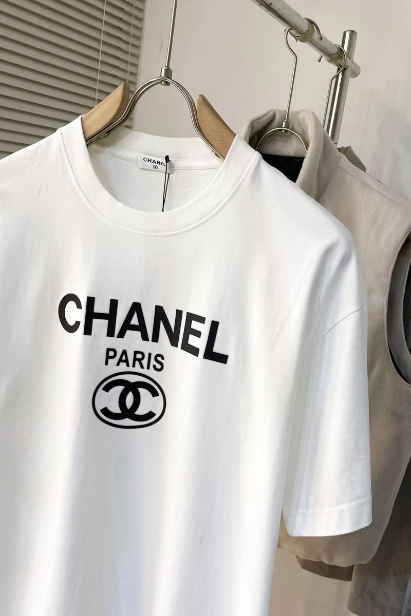 Fashionable Chanel T-Shirts 111493