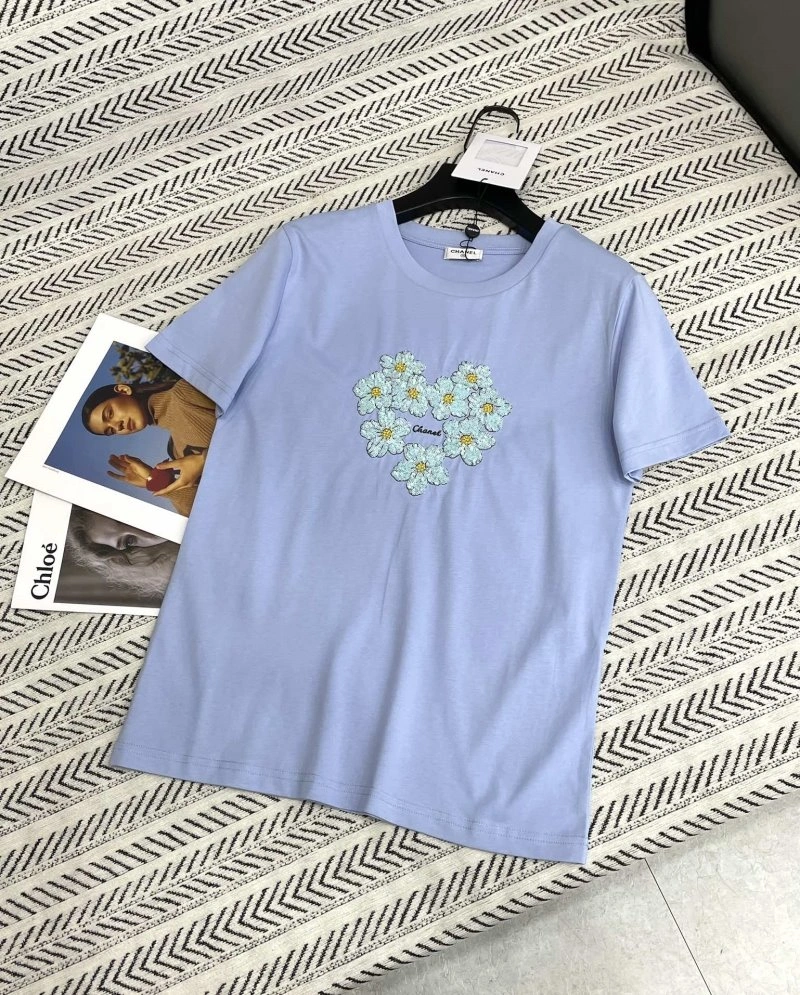 Bold Chanel T-Shirts 109346