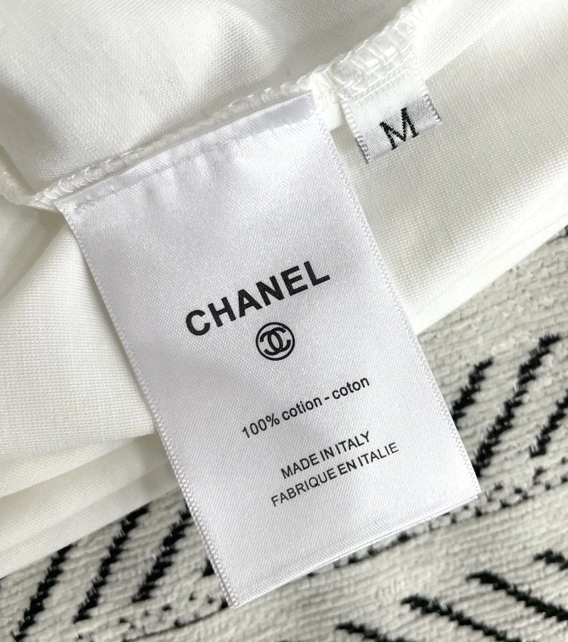 Breathable Chanel T-Shirts 109342