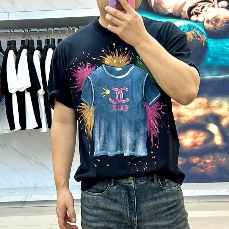 Chanel T-Shirts Supportive 111365