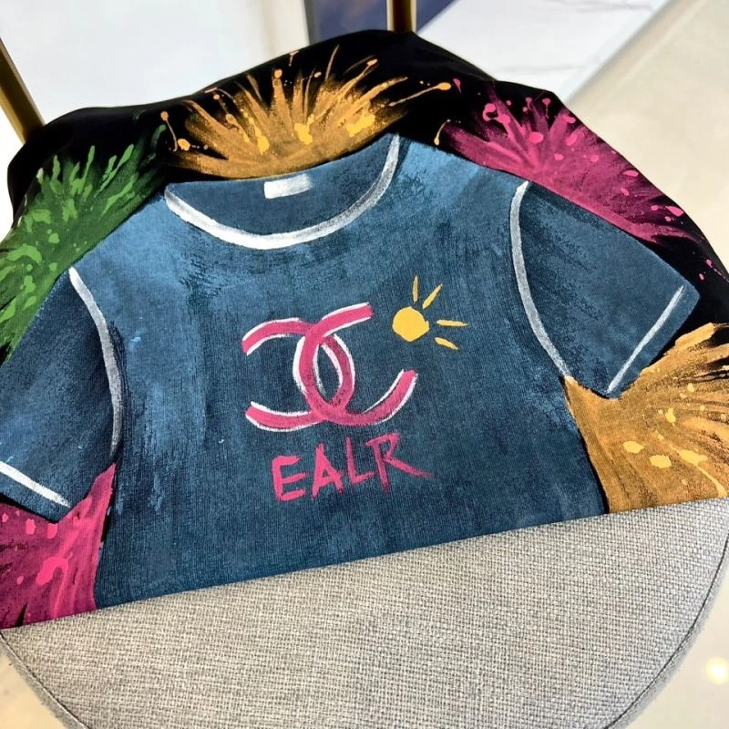 Chanel T-Shirts Supportive 111365