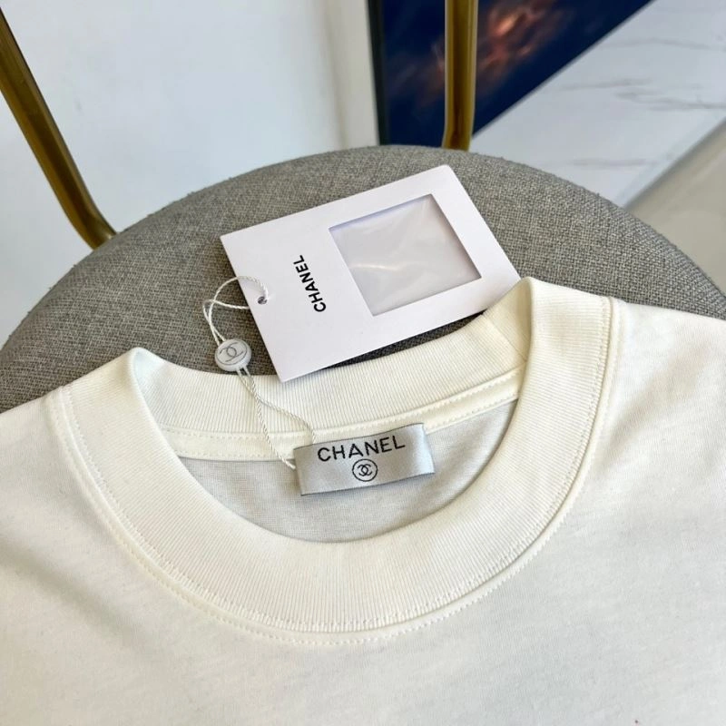 Trendy Chanel T-Shirts 111364