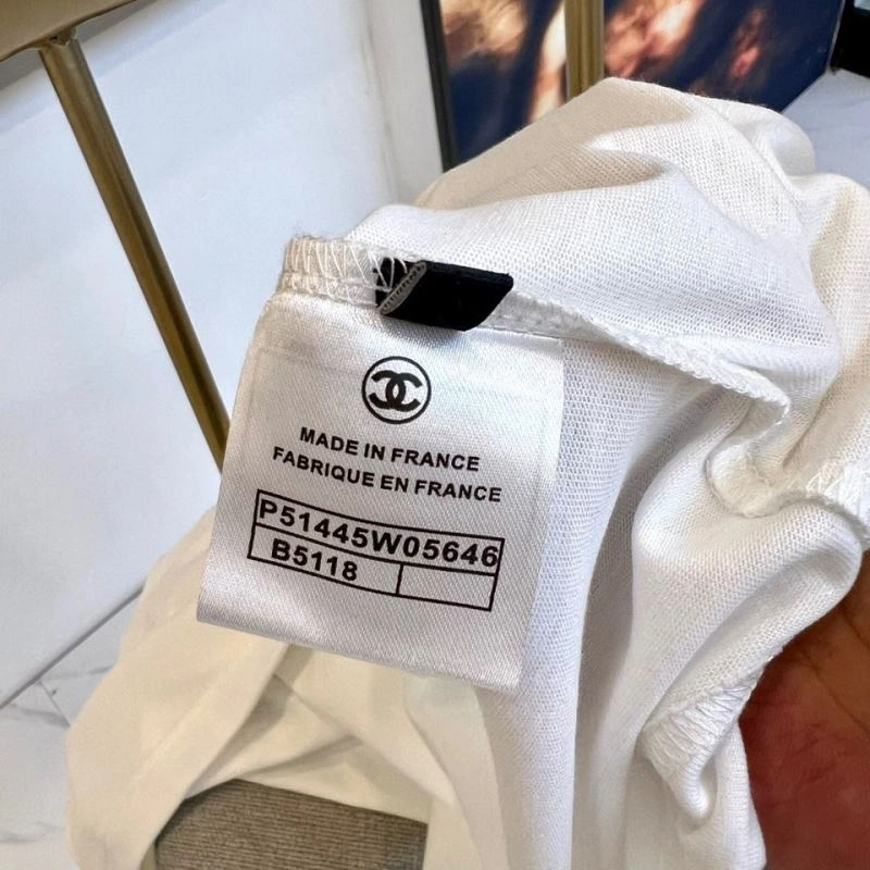 Trendy Chanel T-Shirts 111364