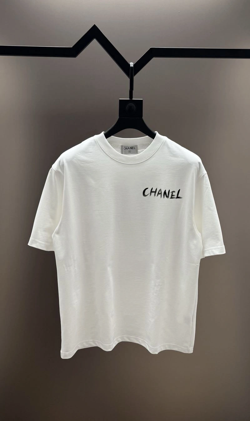 Chanel T-Shirts FashionForward 111363