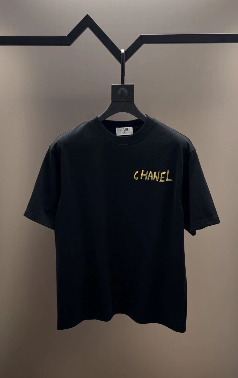 Sporty Chanel T-Shirts 111362