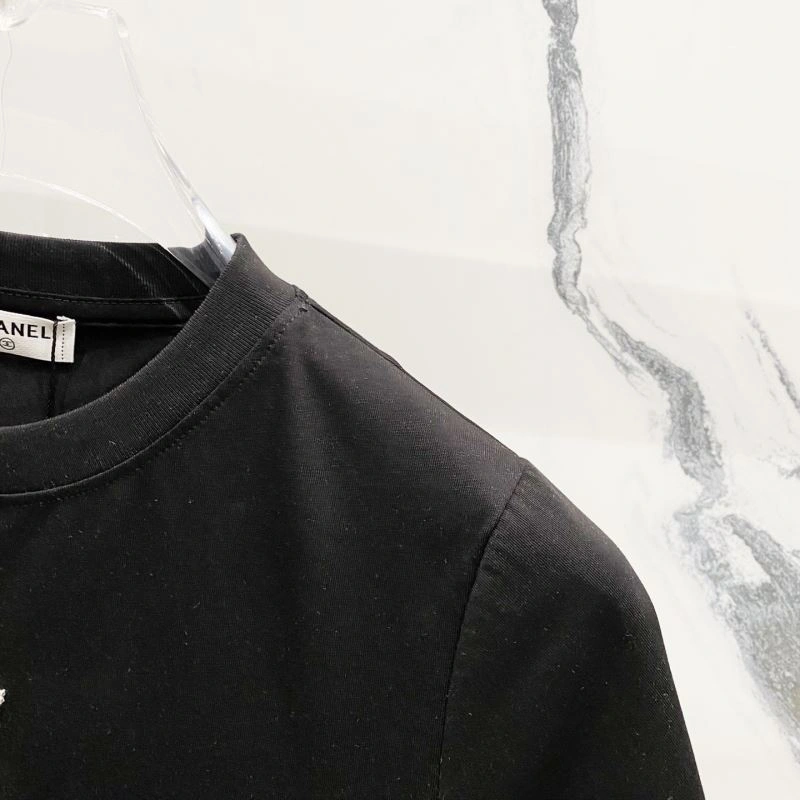 Chanel T-Shirts Unisex 111352