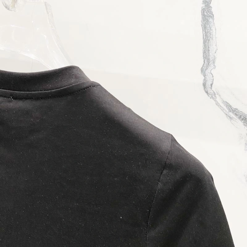 Chanel T-Shirts Unisex 111352
