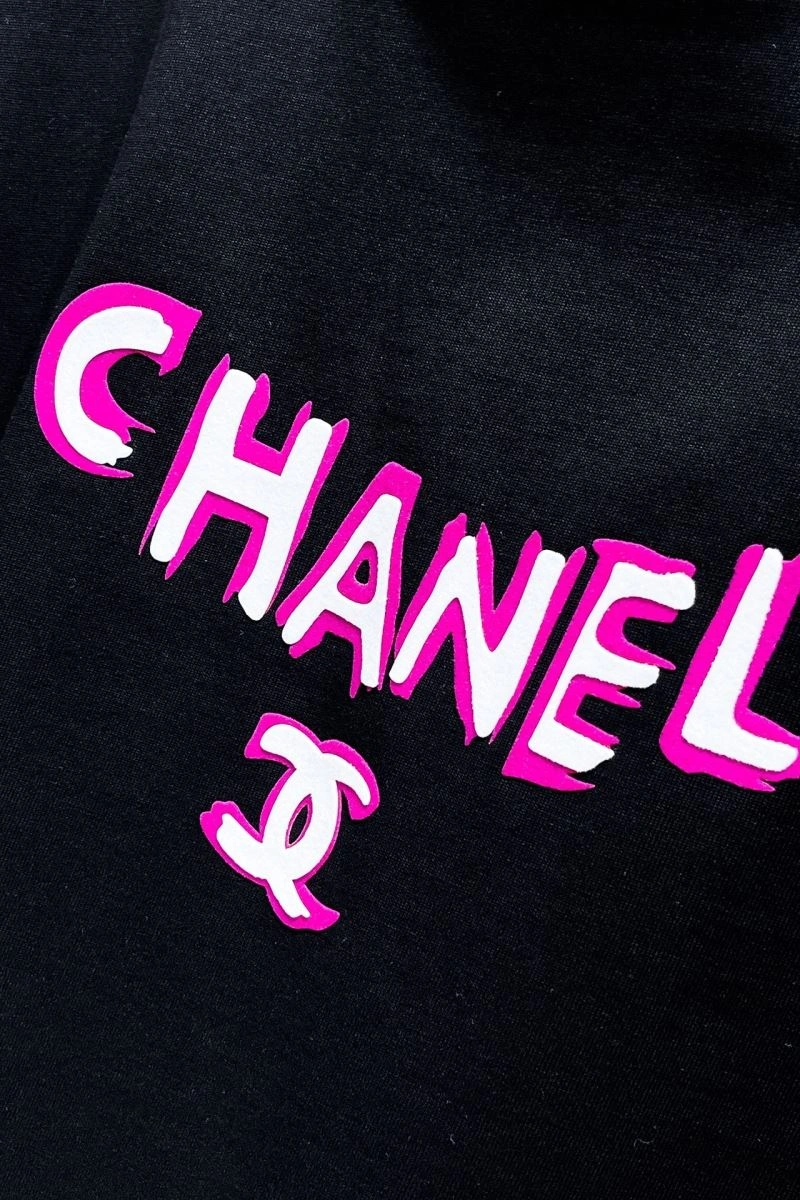 Breathable Chanel T-Shirts 111356
