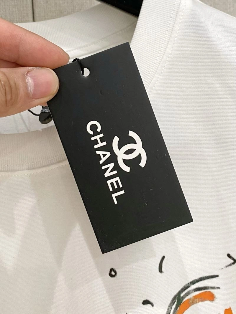 Chanel T-Shirts Fashionable 111340