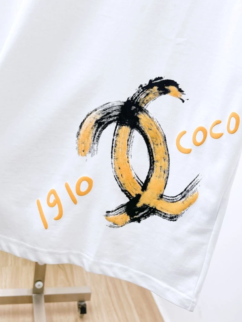 Chanel T-Shirts Soft 111351