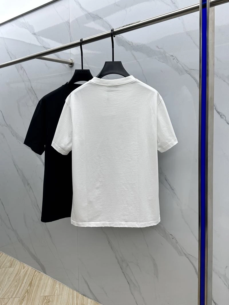 Chanel T-Shirts Lightweight 111334