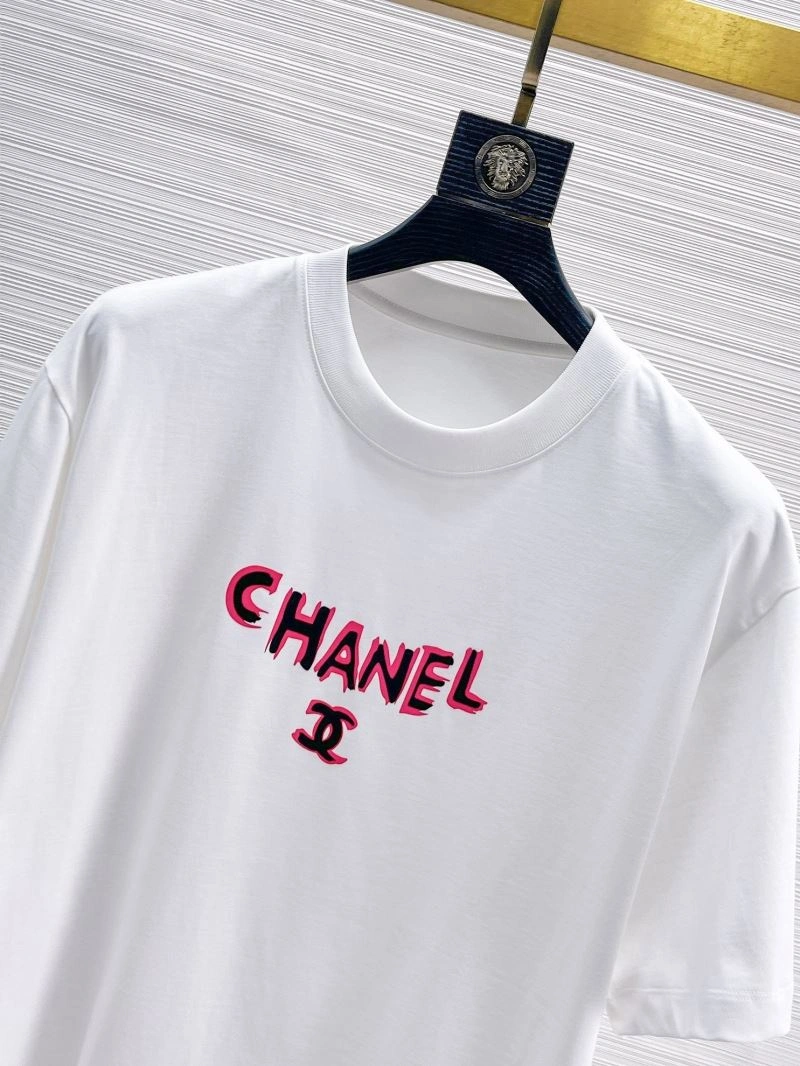 Chanel T-Shirts Minimalist 111359