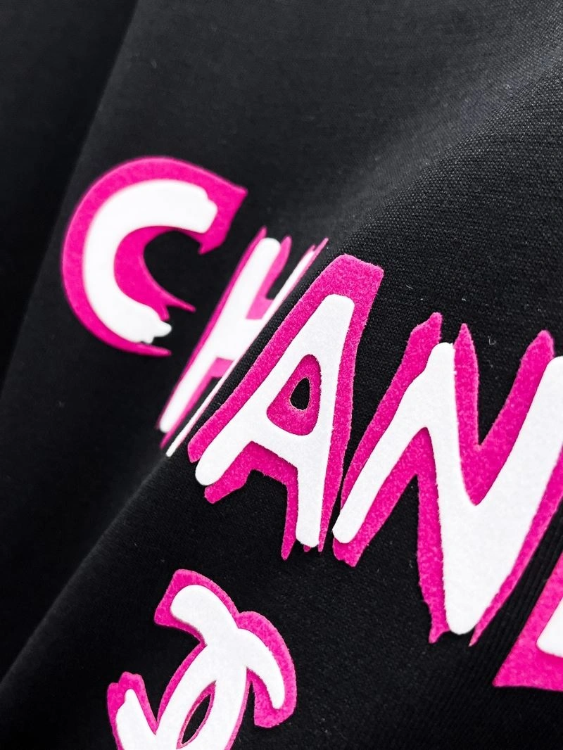 Upgraded Chanel T-Shirts 111346
