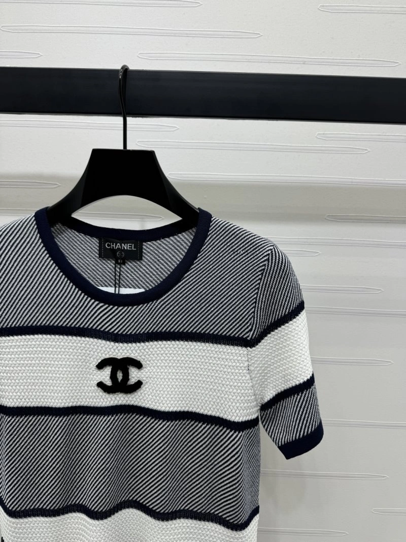 Chanel T-Shirts Elegant 108744