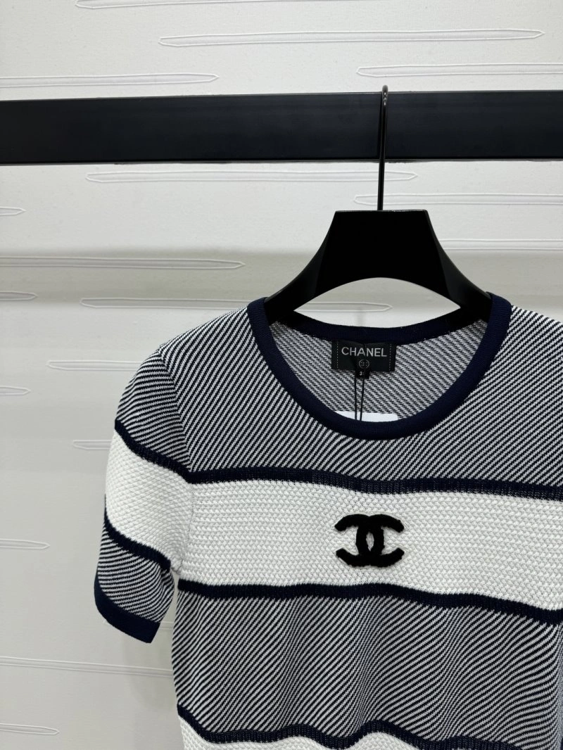 Chanel T-Shirts Elegant 108744