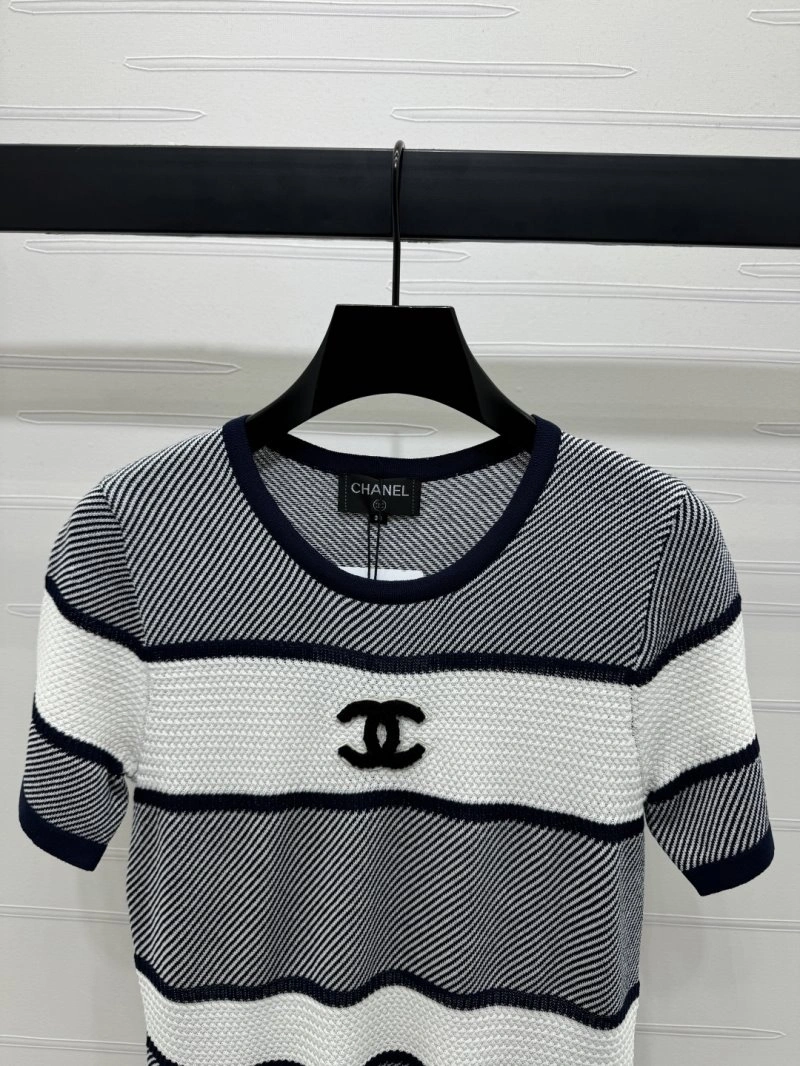 Chanel T-Shirts Elegant 108744