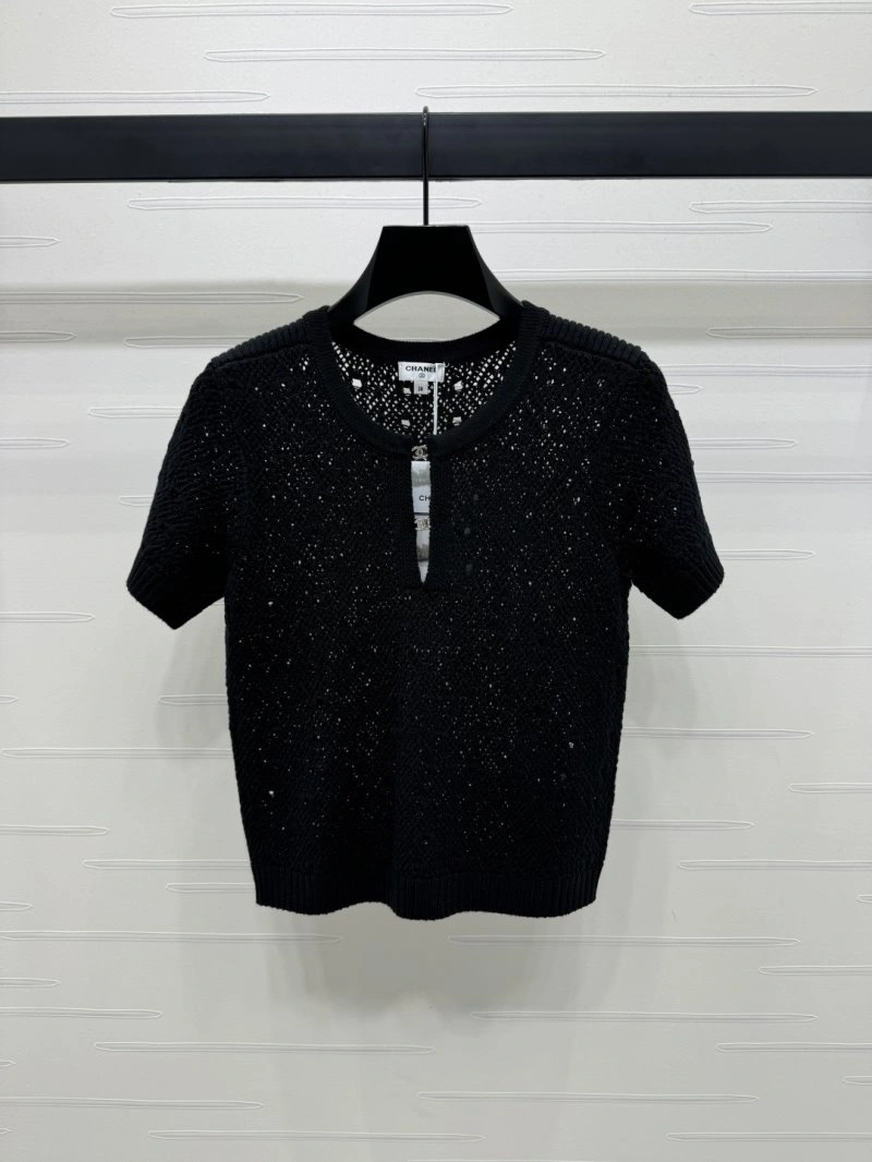 Chanel T-Shirts Stretchable 108742