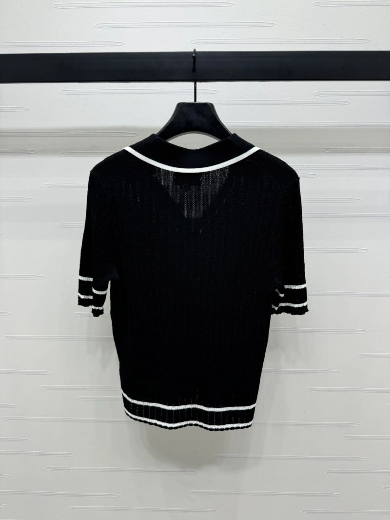 Chanel T-Shirts Neat 108740