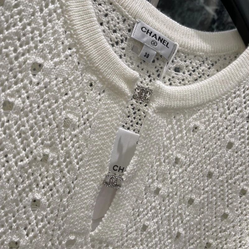 Chanel T-Shirts Bright 108711