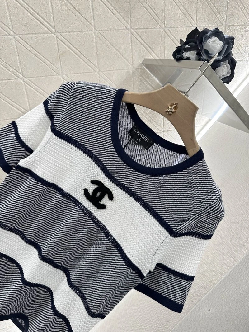 EyeCatching Chanel T-Shirts 108736