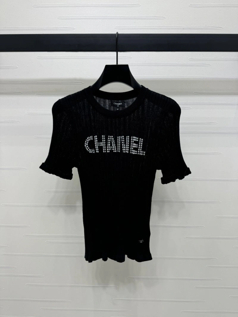 Chanel T-Shirts UrbanChic 108724