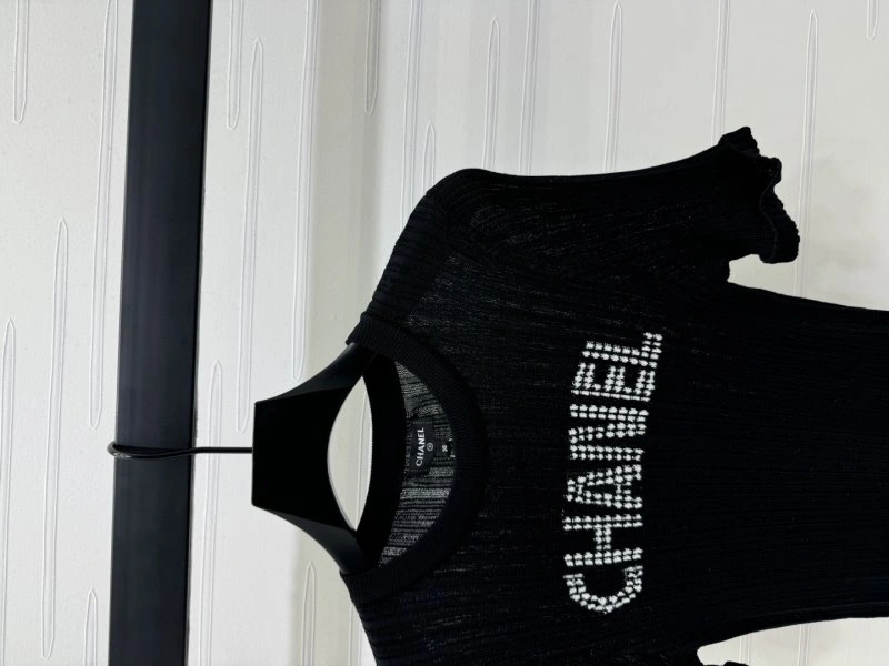 Chanel T-Shirts UrbanChic 108724