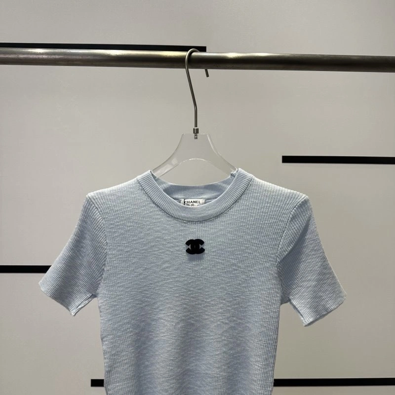 Breathable Chanel T-Shirts 108705