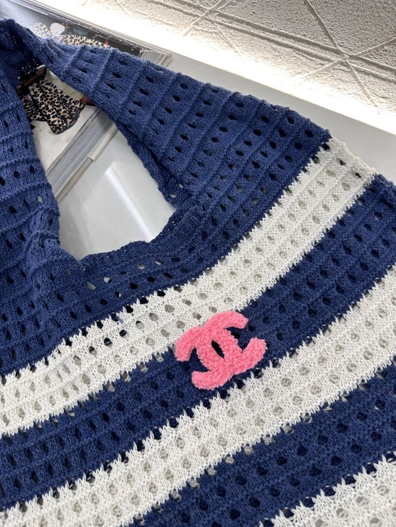 Chanel T-Shirts SmoothTexture 108704