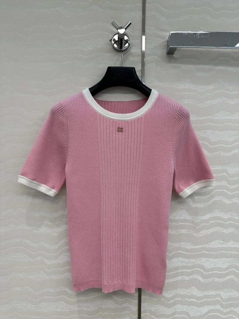 Youthful Chanel T-Shirts 108695