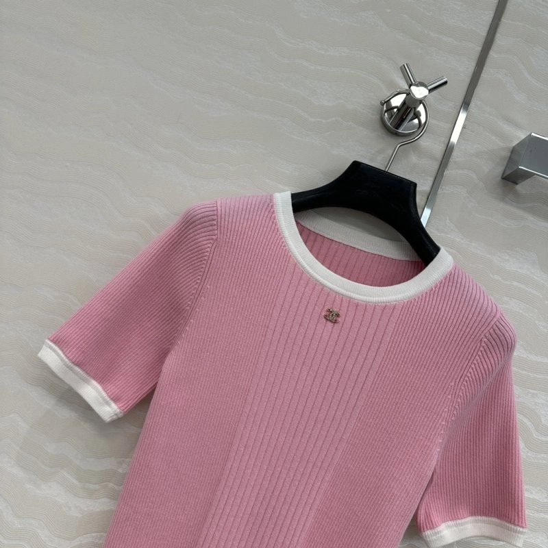 Youthful Chanel T-Shirts 108695