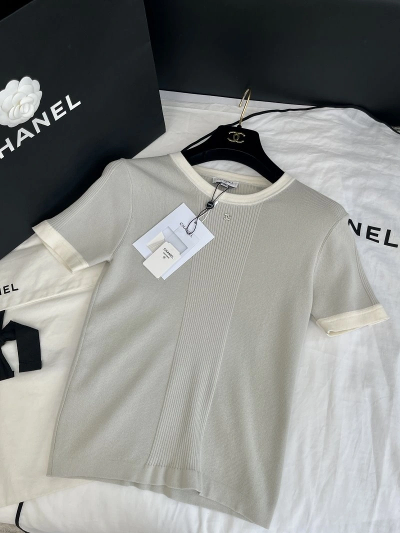 Chanel T-Shirts SmoothTexture 108670