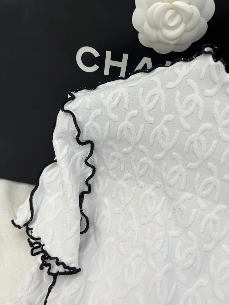 Trendy Chanel T-Shirts 108671