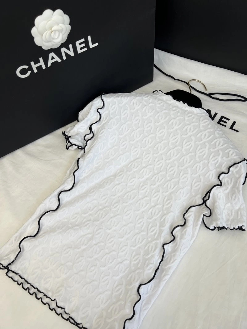Trendy Chanel T-Shirts 108671