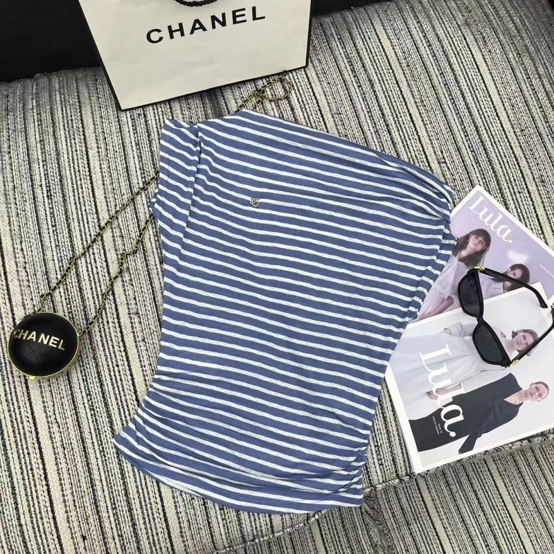 SoftTouch Chanel T-Shirts 108679