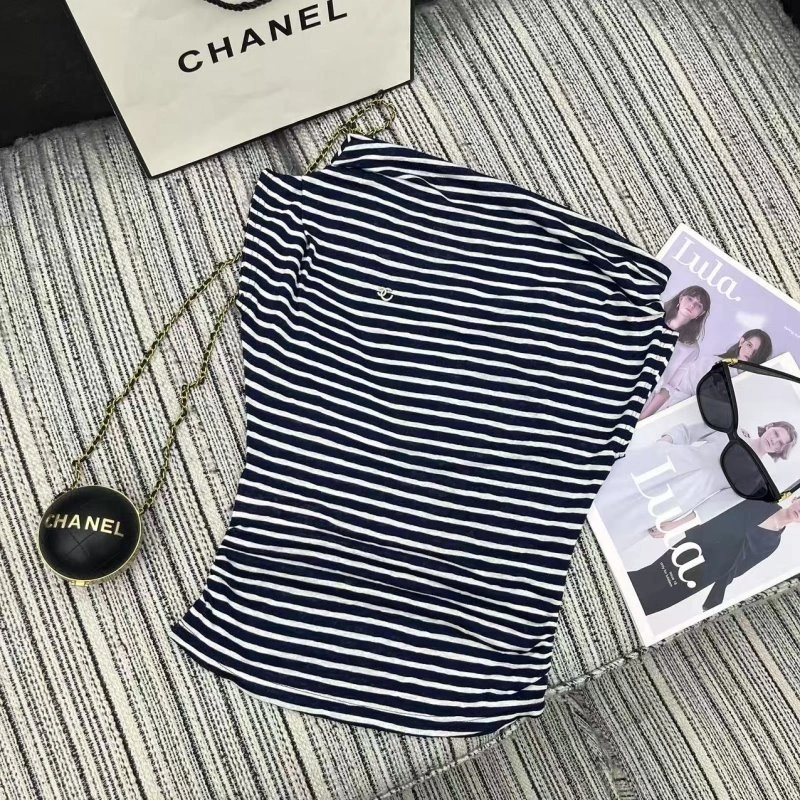 Chanel T-Shirts Refined 108684