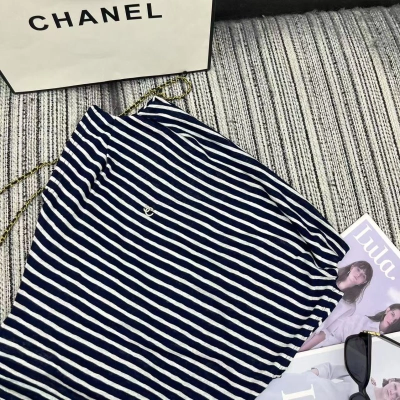 Chanel T-Shirts Refined 108684