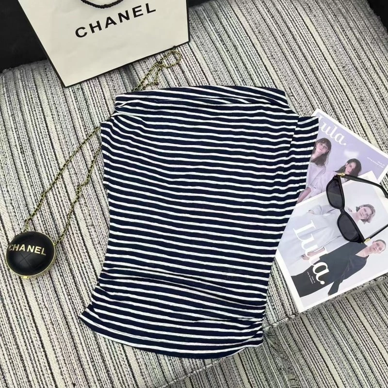 Chanel T-Shirts Refined 108684