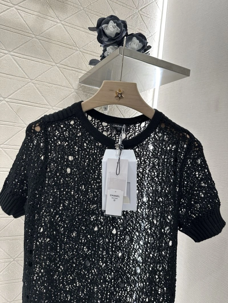 Breathable Chanel T-Shirts 108677