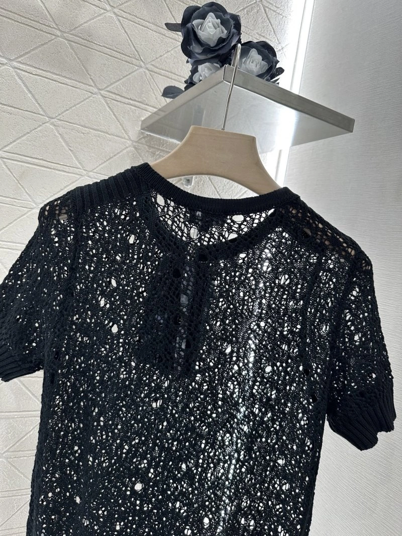 Breathable Chanel T-Shirts 108677