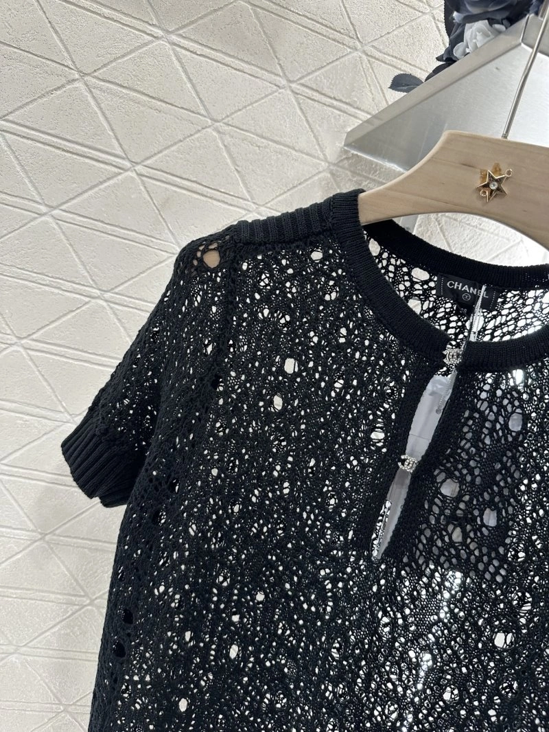 Breathable Chanel T-Shirts 108677