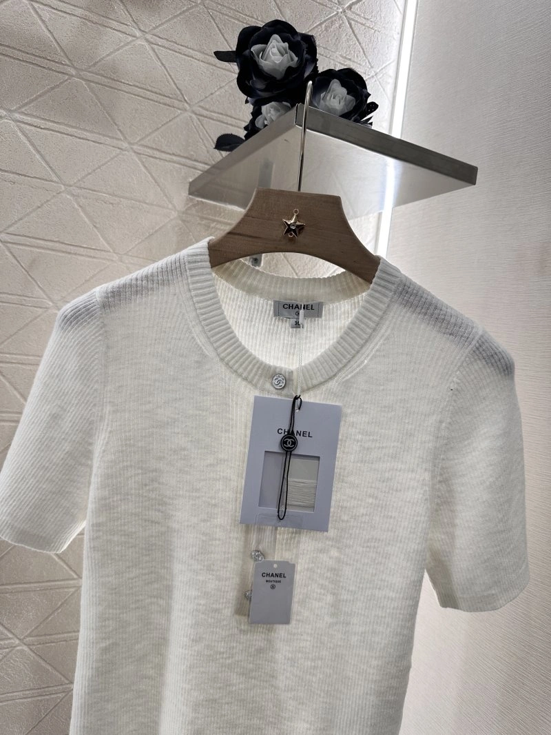 Chanel T-Shirts Unisex 108692
