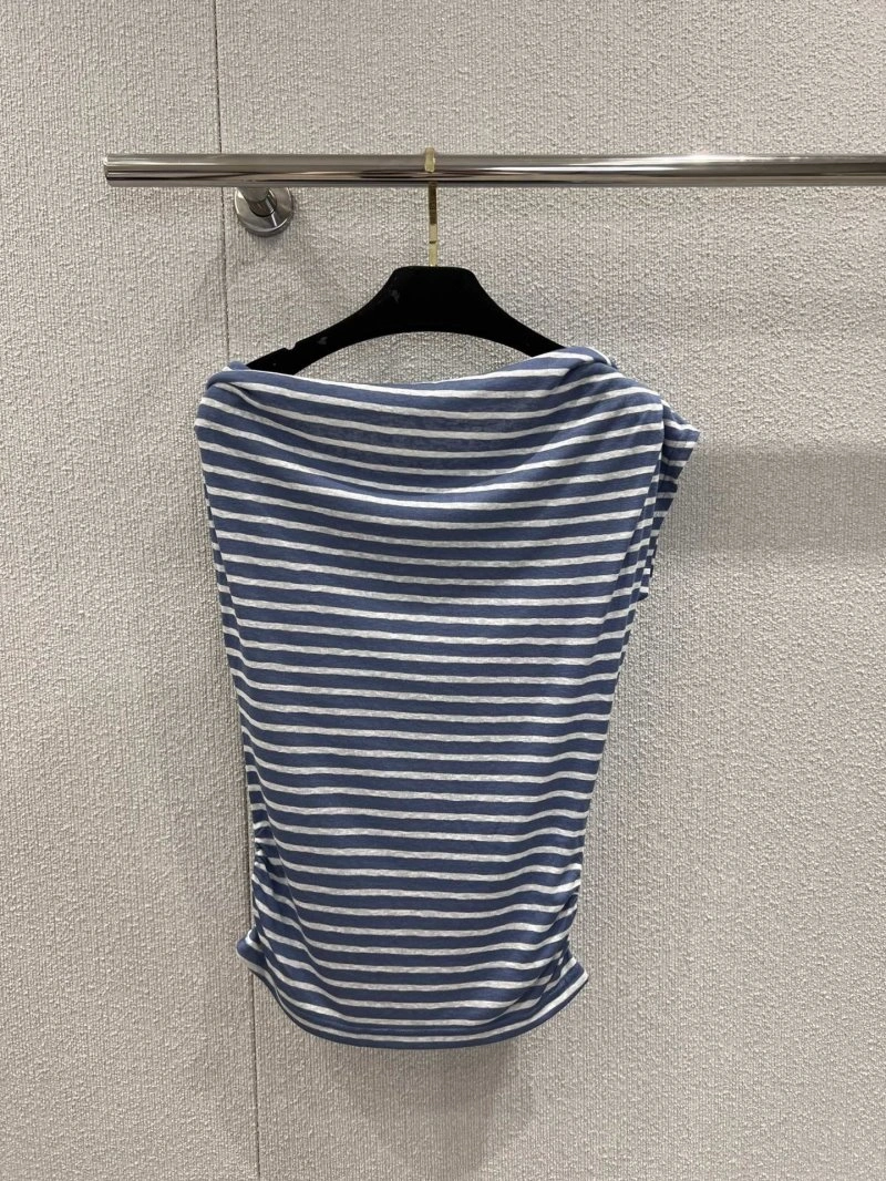 Versatile Chanel T-Shirts 108672