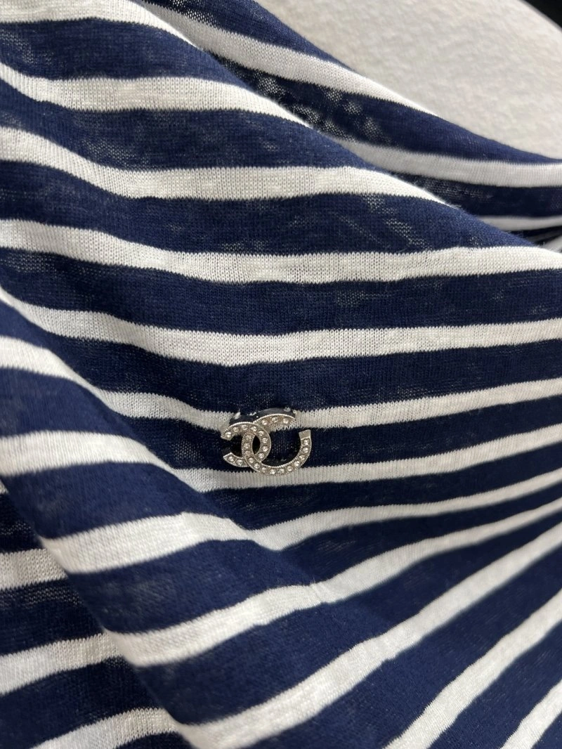 Chanel T-Shirts Comfortable 108674