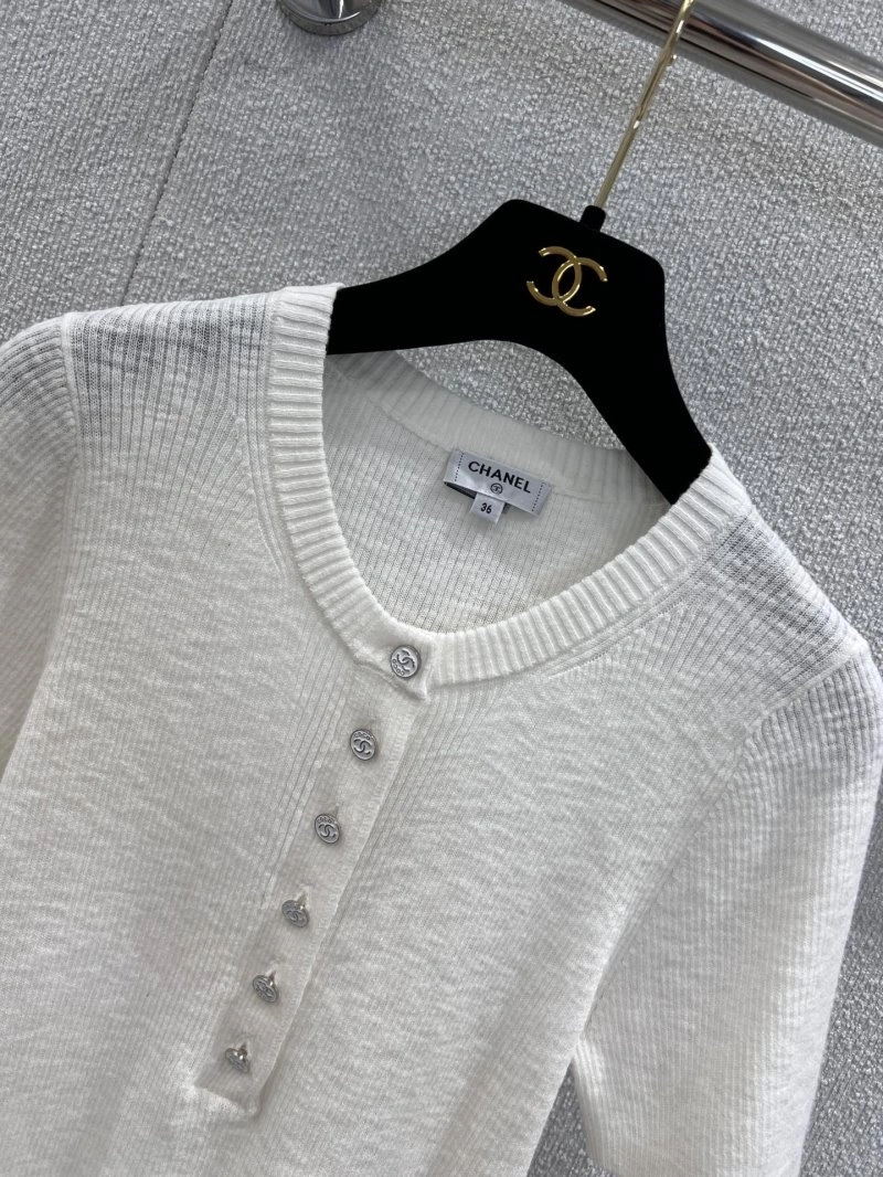 Chanel T-Shirts Timeless 108686