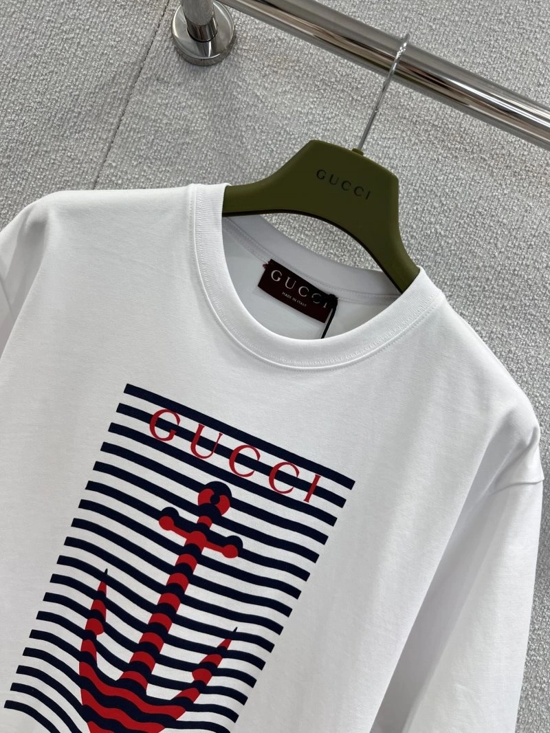 Chanel T-Shirts Trendsetting 108681