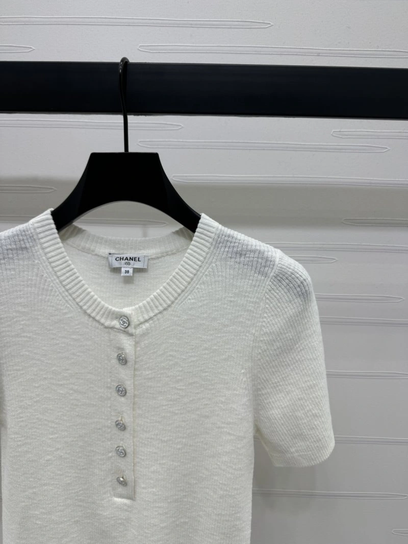 Modern Chanel T-Shirts 108678
