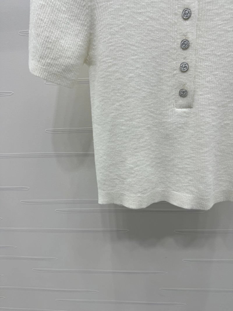 Modern Chanel T-Shirts 108678